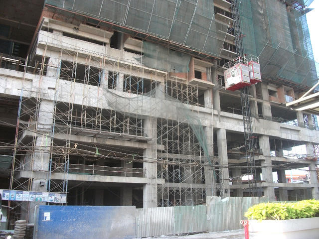 TPHCM: Tấp nập dự án cao cấp "dồn" về đất vàng quanh sân bay Tân Sơn Nhất