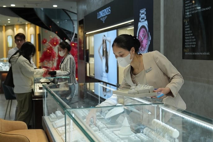 Giá bạc ngày 27/10: Tiếp tục giảm - ảnh 1