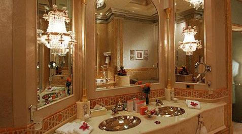 Choáng với khách sạn xa hoa nhất thế giới