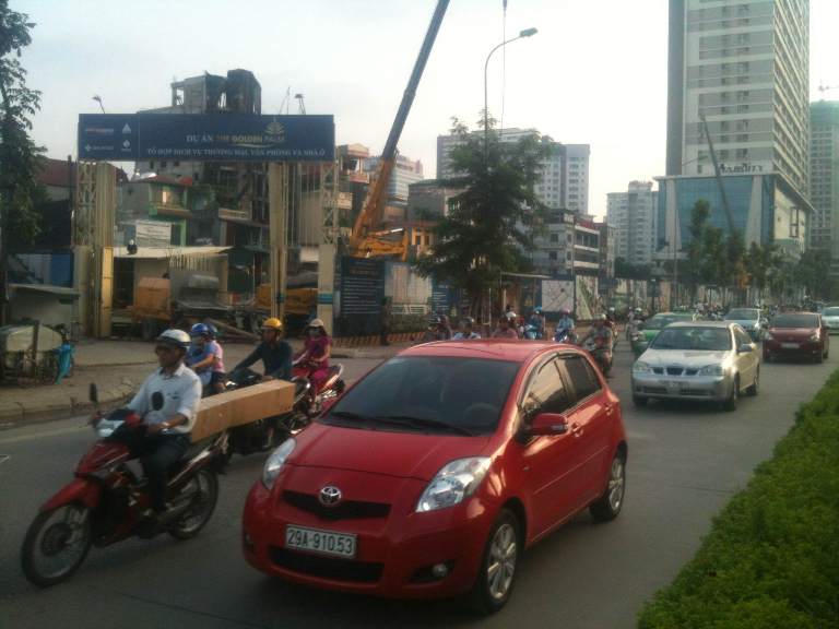 Người trẻ băn khoăn bài toán mua nhà