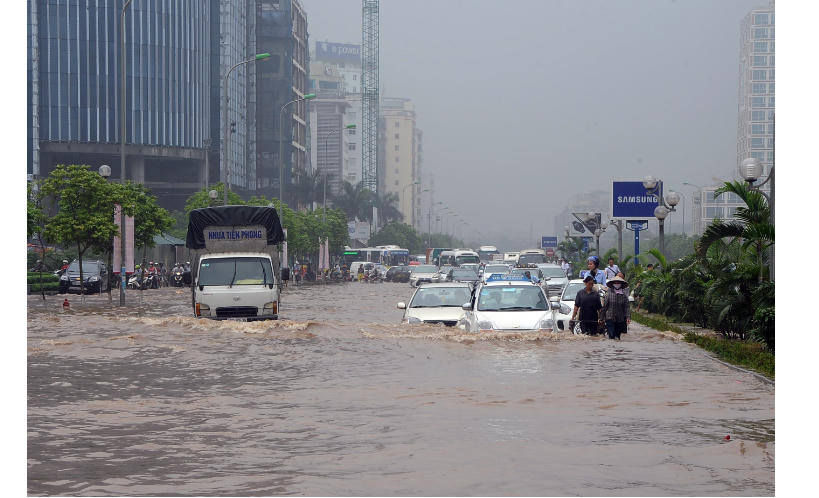 Nhiều khu đô thị mới ở Hà Nội thành 'ốc đảo' trong mưa: Vì đâu nên nỗi?