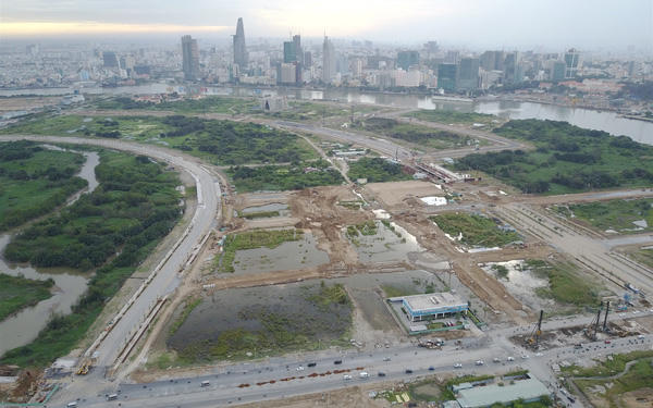 Bất động sản tồn kho đang tăng nhanh