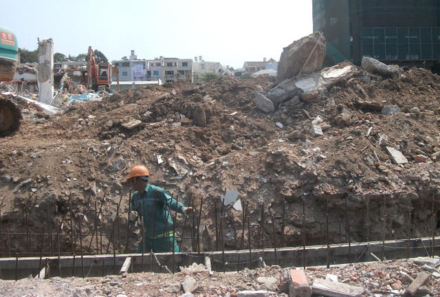 TPHCM: Tấp nập dự án cao cấp "dồn" về đất vàng quanh sân bay Tân Sơn Nhất