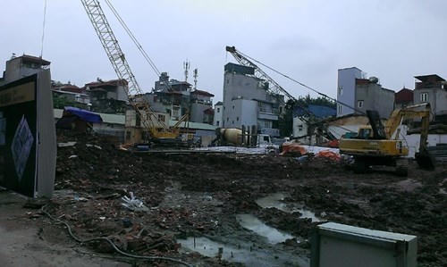 Giao cả nhà máy cho dự án bất động sản