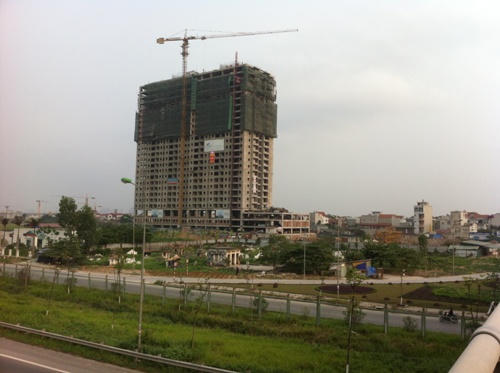 Cận cảnh hạ tầng dự án Thăng Long Victory ôm trọn nghĩa địa