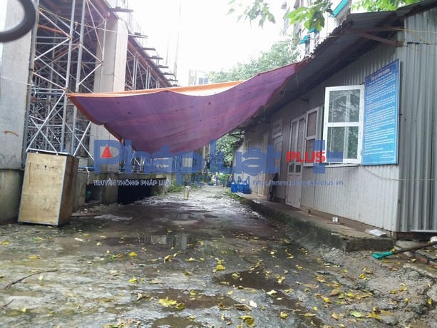 Cận cảnh chung cư cao tầng 134 Quần Ngựa "nằm im" chờ sắt rỉ