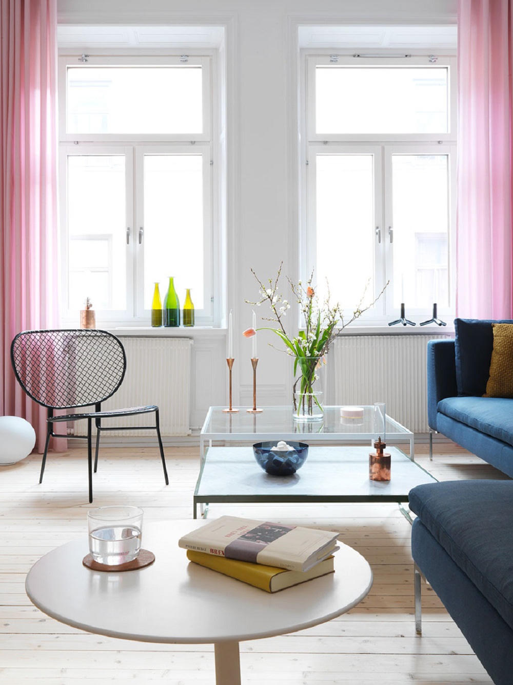 Chỉ liếc qua 1 giây thôi cũng đủ khiến con tim bạn loạn nhịp bởi những mẫu phòng khách này