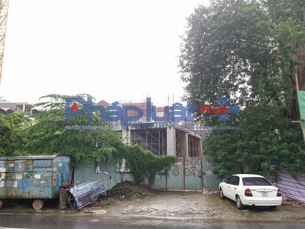 Cận cảnh chung cư cao tầng 134 Quần Ngựa "nằm im" chờ sắt rỉ