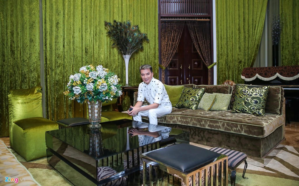 Khám phá biệt thự 3 triệu USD của Đàm Vĩnh Hưng