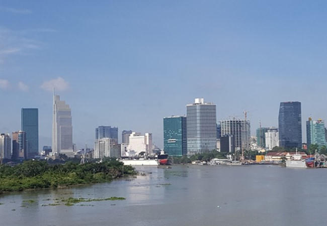 Bộ Xây dựng muốn giảm cho vay với bất động sản cao cấp