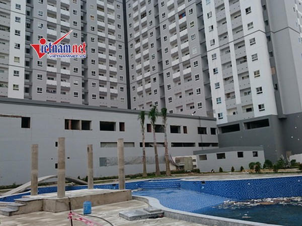 Thảm họa chung cư: Thi công ngổn ngang đã “lùa” dân vào ở