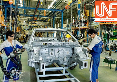 Ông Phạm Nhật Vượng nhảy sang sản xuất ô tô vì... "liều"?