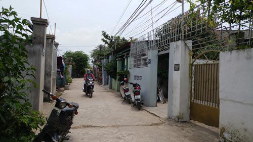 Xây nhà không phép, gần 500 hộ dân "ngồi trên lửa"