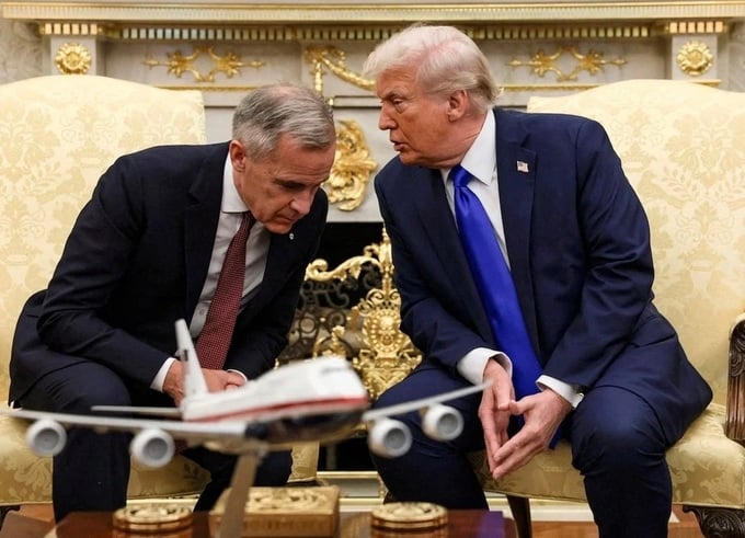 Ông Trump dọa áp thêm 10% thuế với Canada vì một đoạn quảng cáo