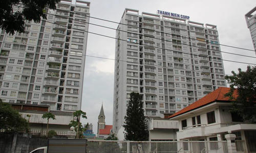 Bể bơi chung cư: Tung chiêu "câu khách" rồi thả nổi?