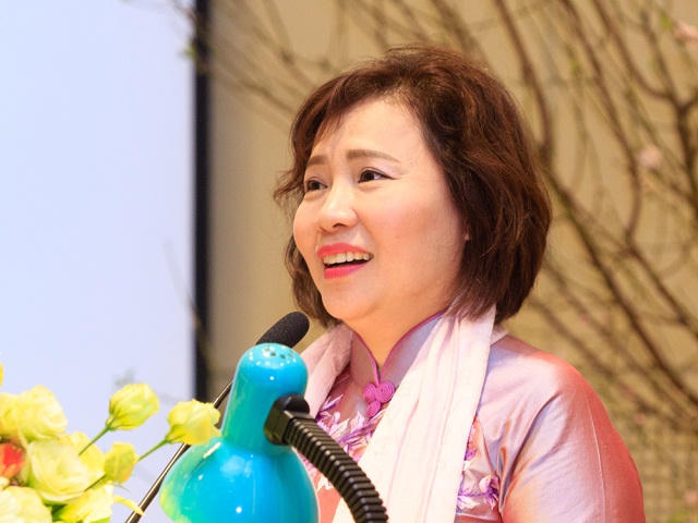 Qua cơn “giông tố”, cổ phiếu Điện Quang dần hồi phục?