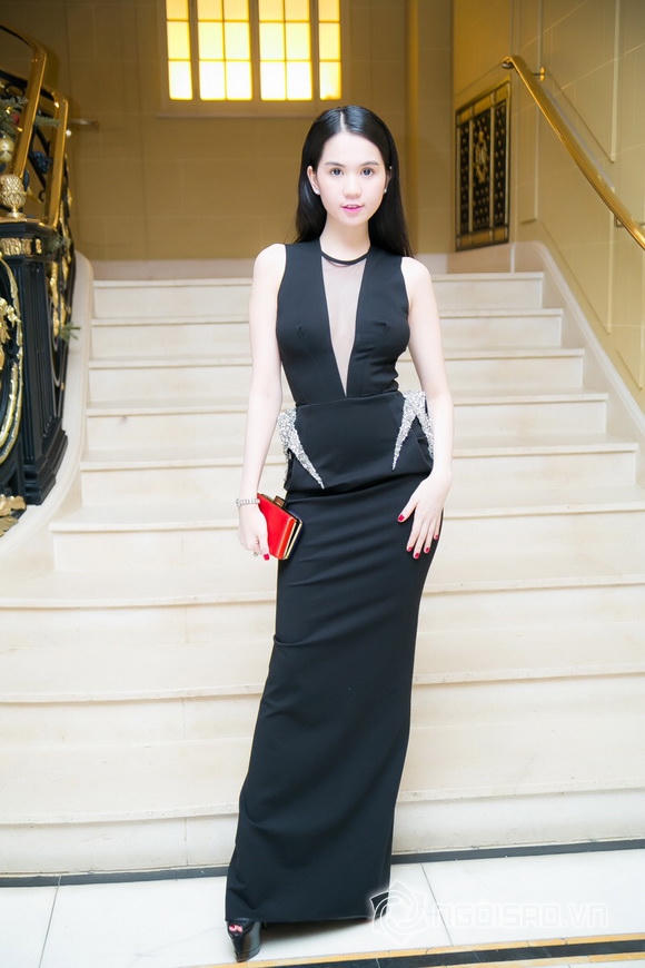 Ngọc Trinh mặc thanh lịch, 'đọ sắc' cùng dàn thiên thần Victoria's Secret victoria secret 2014, victoria secret fashion show 2014, ngoc trinh, thien than victoria secret, nu hoang noi y