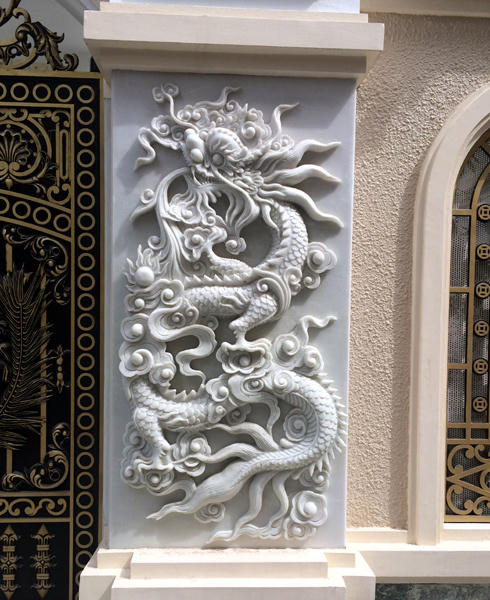 Biệt thự, đại gia, Thái Bình, Hà Nội, cổng biệt thự, tiền tỷ, ngân hàng, chứng khoán, nhôm đúc mạ đồng, biệt-thự, đại-gia, Thái-Bình, Hà-Nội, anh-em-ruột, cổng-biệt-thư, tiền-tỷ, ngân-hàng, chứng-khoán, nhôm-đúc-mạ-đồng