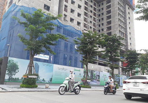 Hà Nội: Hô biến “đất vàng” thành chung cư cao tầng!