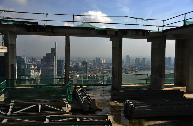 Saigon One Tower, bỏ hoang, cao ốc, hết tiền Saigon One Tower, bỏ hoang, cao ốc, hết tiền