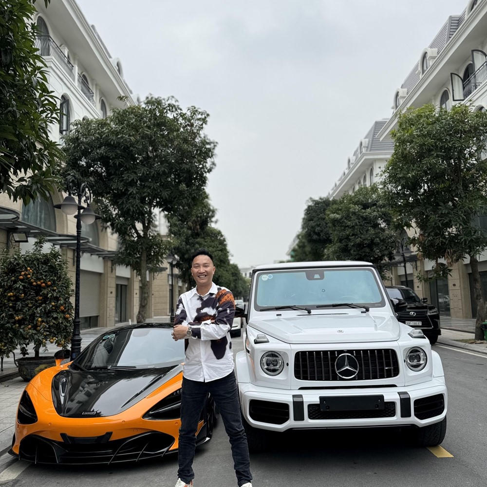 Huấn Hoa Hồng là ai mà khiến mạng xã hội xôn xao? - ảnh 2