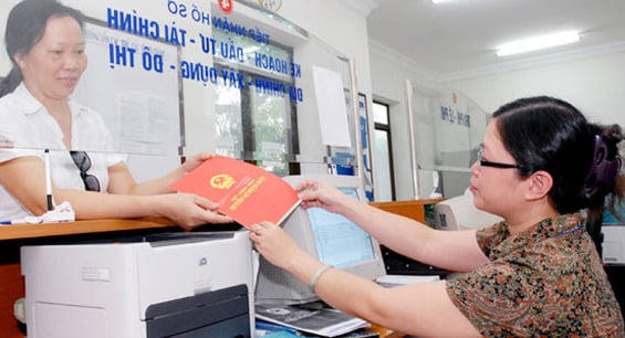 Tp.HCM trình phương án thu lệ phí cấp sổ hồng theo địa giới hành chính mới