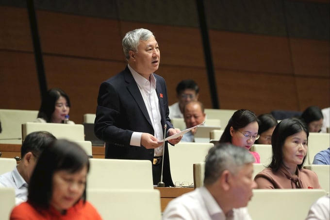 Đại biểu băn khoăn dự toán thu ngân sách nhà nước còn thấp, chưa sát thực tế