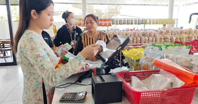 Lấy hóa đơn đầu vào - Lợi ích kép cho hộ kinh doanh