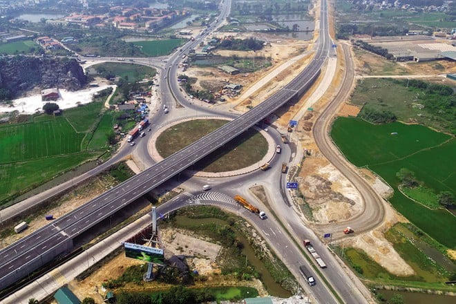 Giải ngân vốn đầu tư công đạt trên 460 nghìn tỷ đồng