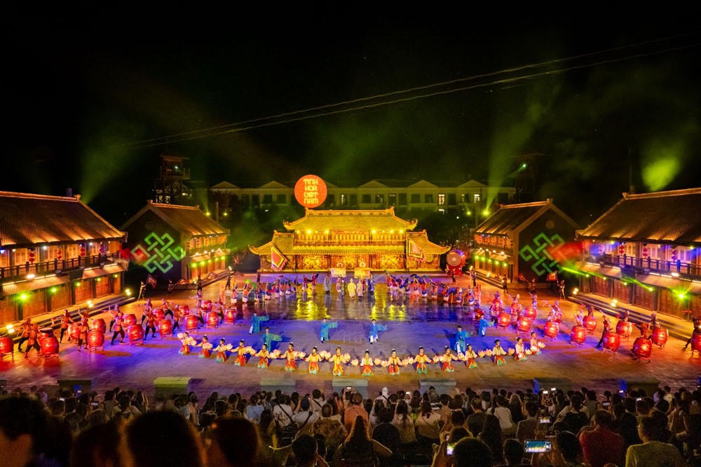 Sau công nghệ và thương mại, Vingroup tiên phong mở “trụ cột Văn hóa” - ảnh 2