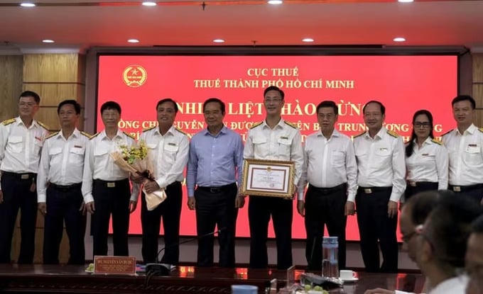 Thu hơn 510.000 tỷ đồng, Thuế Tp.HCM lần đầu về đích sớm 2 tháng