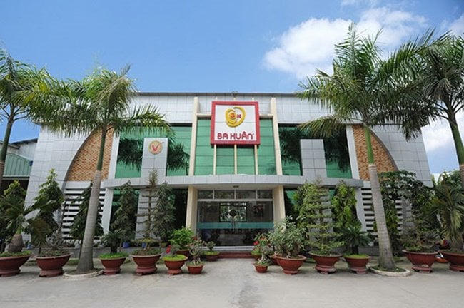 Công ty Ba Huân của nữ hoàng trứng bị cưỡng chế ngừng thủ tục hải quan