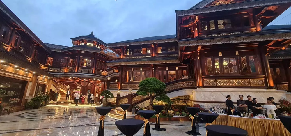 Choáng ngợp trước cơ ngơi siêu khủng của vợ chồng chủ thẩm mỹ viện Mailisa - ảnh 3