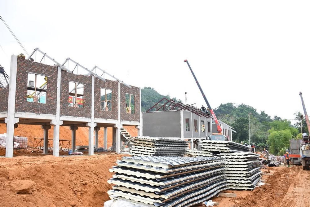 Trước 31/1/2026 phải hoàn thành tái định cư cho hộ có nhà bị lũ cuốn trôi