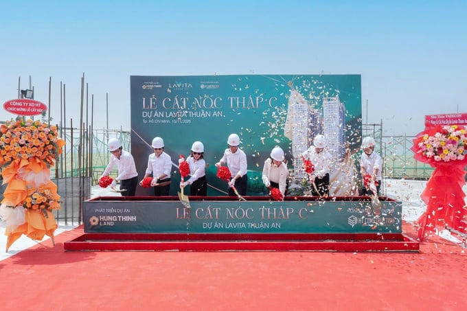 Tập đoàn Hưng Thịnh cất nóc dự án Lavita Thuan An