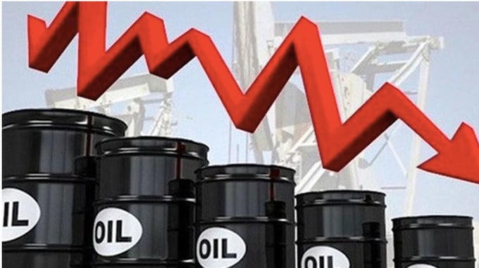 Giá dầu thế giới giảm nhẹ