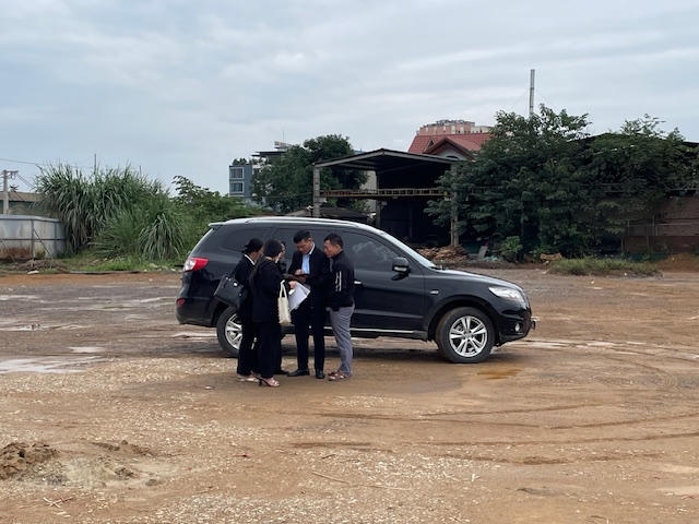 Nội đô đắt đỏ, nhà đầu tư ráo riết săn đất nền đô thị vệ tinh Hòa Lạc đón đầu Metro