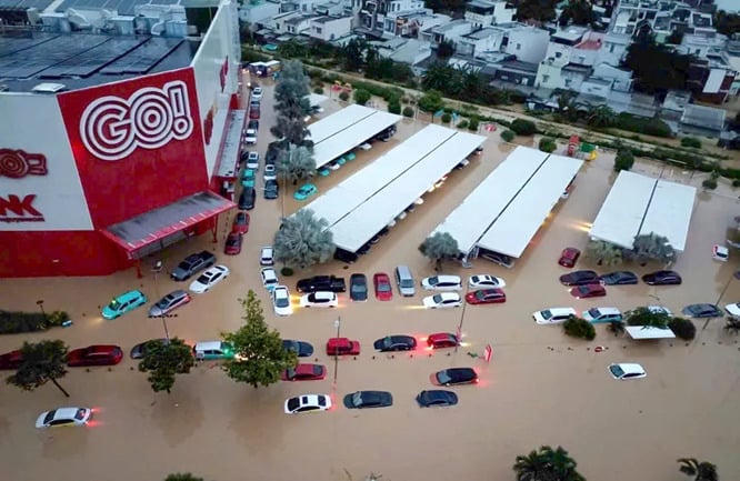 Yêu cầu doanh nghiệp bảo hiểm giải quyết nhanh việc chi trả, bồi thường thiệt hại mưa lũ tại Trung Bộ