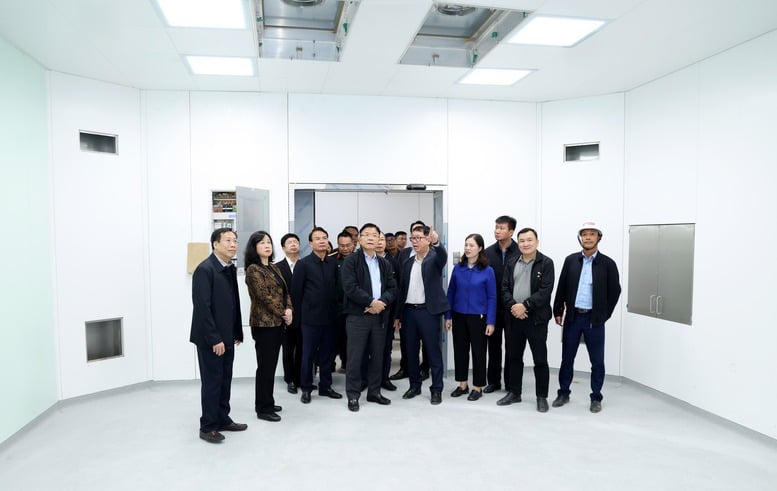 Chuẩn bị sẵn phương án nhân lực, thiết bị để vận hành hoạt động bệnh viện Việc Đức, Bạch Mai cơ sở 2