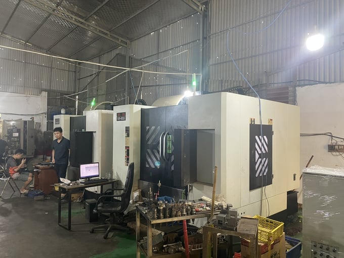 Khởi tố 2 vụ buôn lậu máy móc đã qua sử dụng, thu lợi gần 9 tỷ đồng