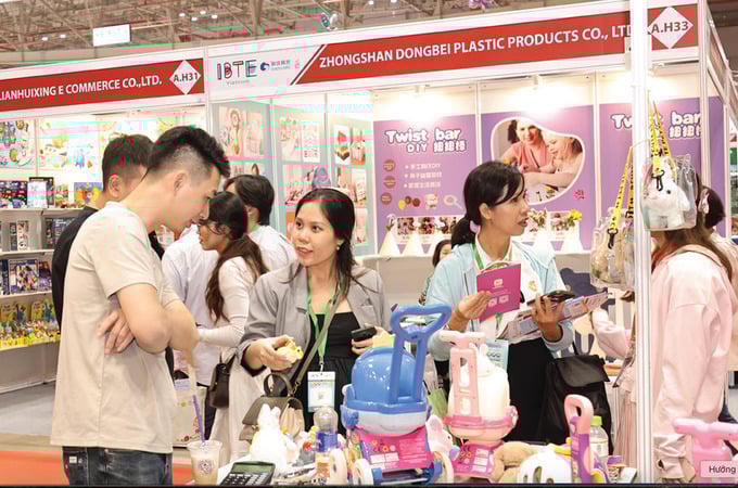 Hơn 250 doanh nghiệp tham gia Triển lãm Quốc tế Sản phẩm và Đồ chơi trẻ em 2025
