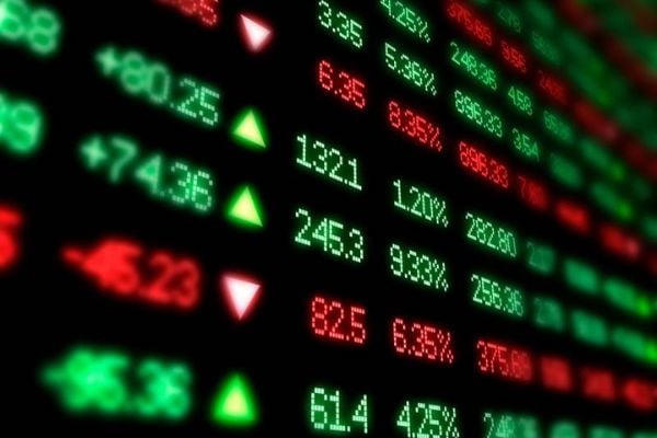 VN-Index tăng 12 điểm phiên đầu tuần