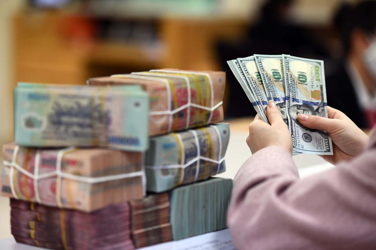 Lãi suất bật tăng, dòng vốn vào bất động sản bị siết lại: Tín hiệu mới từ hệ thống ngân hàng