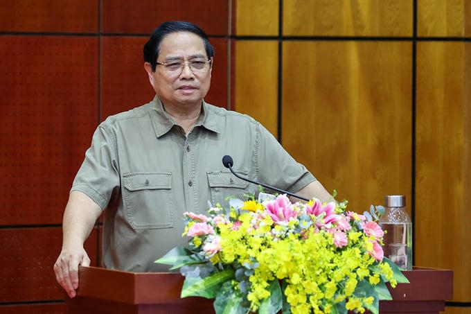 Thủ tướng Chính phủ Phạm Minh Chính ghi nhận, biểu dương nỗ lực và chúc mừng những kết quả mà Đảng bộ, chính quyền, quân và dân Tây Ninh đạt được, góp phần quan trọng vào thành tựu chung của cả nước. Ảnh: VGP