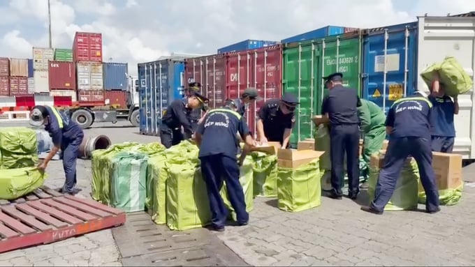 Tuyên chiến với hoạt động buôn lậu, gian lận thương mại