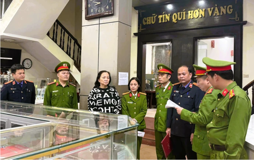 Doanh thu hàng ngàn tỷ, chỉ nộp thuế 10 triệu/tháng, tiềm lực của Vàng bạc Kim Chung thế nào?&nbsp;