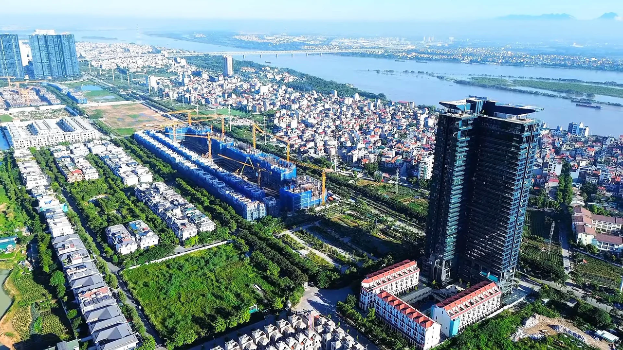 Lãi suất nhích lên, thị trường bất động sản cuối năm 2025 đang ra sao?