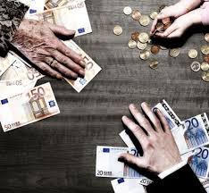 Công ty cổ phần chi lợi nhuận cho cá nhân góp vốn có bắt buộc phải khấu trừ thuế TNCN không?