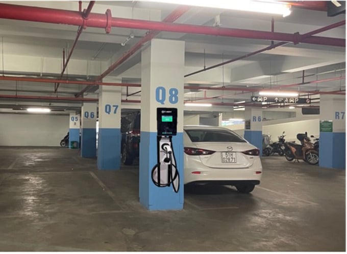 Bộ Xây dựng yêu cầu hoàn thiện quy chuẩn an toàn cho chung cư có trạm sạc xe điện