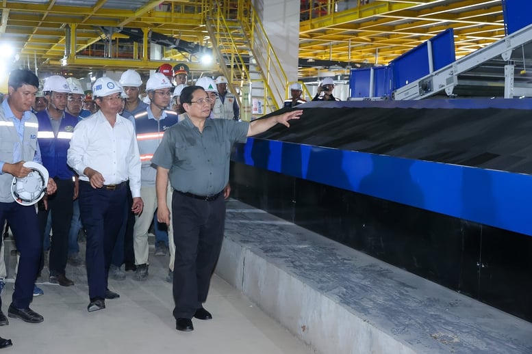 Thủ tướng: Dự án sân bay Long Thành thay đổi từng ngày, sẽ đón chuyến bay chính thức đầu tiên vào 19/12